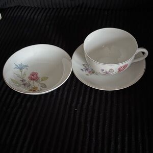 Vintage Pearl China - Harmony pattern